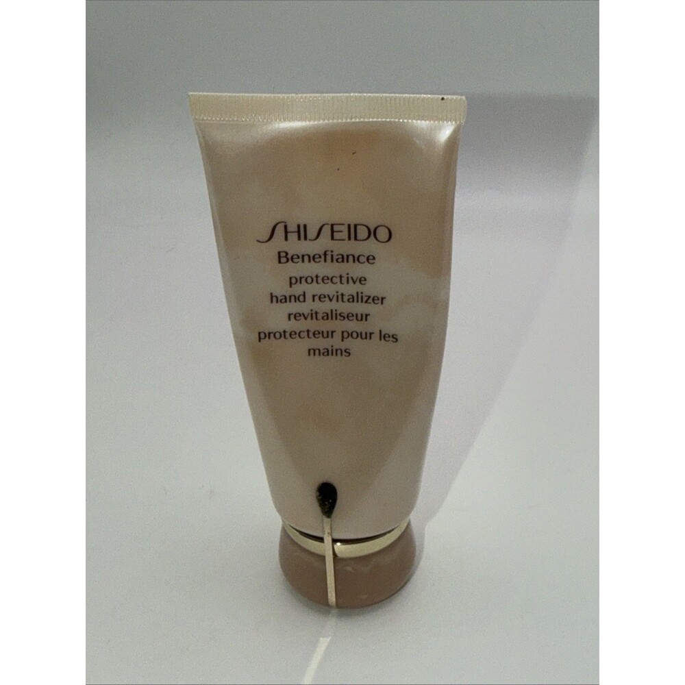 Shiseido Benefiance Protective Hand Revitalizer Moisturizing Cream SPF 8